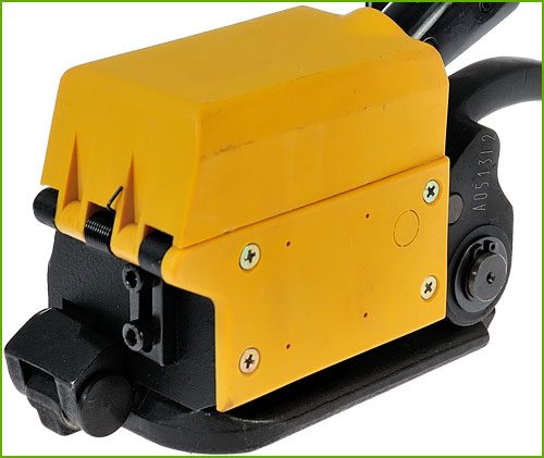 自動(dòng)打包機(jī) A333免扣鐵皮打包機(jī)